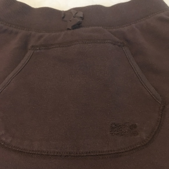 2T (6/$20) OshKosh Skort - Picture 2 of 7